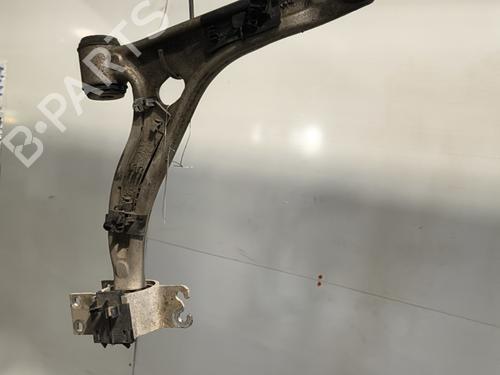 Used Right front suspension arm Right front suspension arm MERCEDES-BENZ B-CLASS Sports Tourer (W246, W242) B 180 CDI / d (246.212) (109 hp) 32997168 32997168