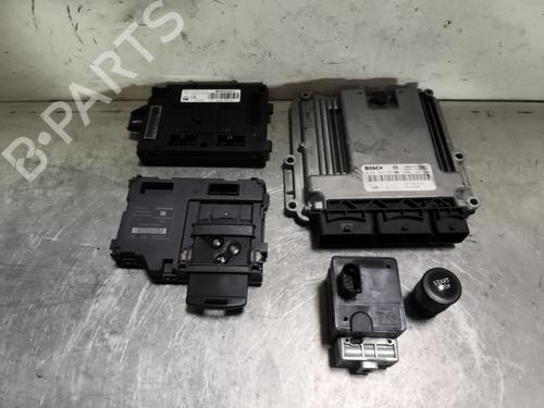 Electronic module RENAULT CLIO IV (BH_) 1.5 dCi 75 237103737R