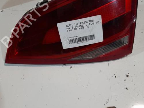 Used Right tailgate light Right tailgate light AUDI A4 B8 (8K2) 2.0 TDI (143 hp) 21700772 21700772