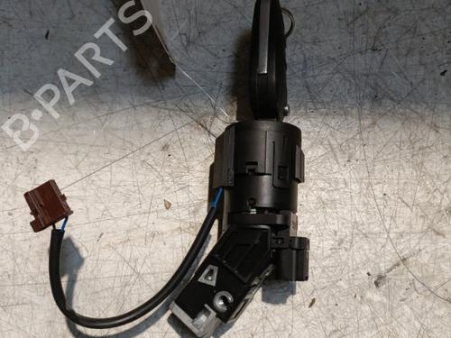Used Ignition barrel PEUGEOT 208 I (CA_, CC_) 1.6 HDi (114 hp) 21704443