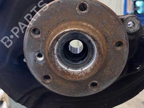 Right front steering knuckle BMW X1 (E84) xDrive 20 d | BP32997040M26 - Image 2