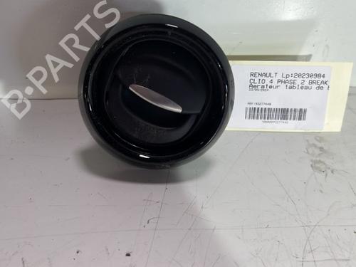 Air vent RENAULT CLIO IV Grandtour (KH_) 1.5 dCi 90 (KHN3, KHN4) | BP21693922I21 