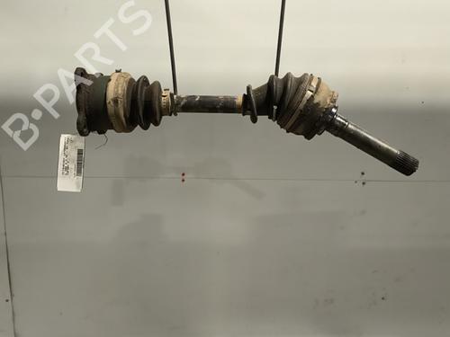 Drivaksel fortil Højre MITSUBISHI L200 (K7_T, K6_T, K5_T) 2.5 TD 4WD (K74T) (115 hp) 30552790