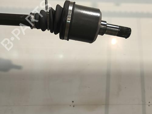 Used Right front driveshaft Right front driveshaft HONDA CIVIC VI Fastback (MA, MB) 1.4 i (MA8, MB2) (90 hp) 32996622 32996622