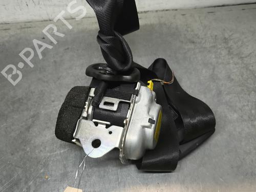 rear-right-seatbelt-fiat-500x-334_-2014-32994982 main image