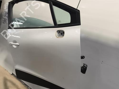 Right front door RENAULT CLIO IV (BH_) 0.9 TCe 90 (BHNF, BHMA, BHMH, BHJK, BHJR) | BP29348180C3 