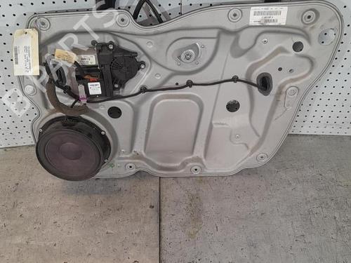 Right front window motor VW TOURAN (1T1, 1T2) 1.9 TDI | BP21718801E20 