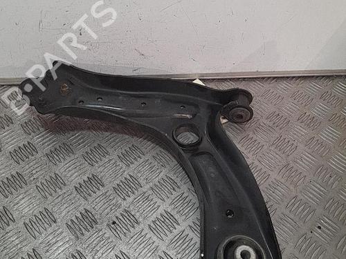 Højre fortil bærearm VW POLO (9N_, 9A_) 1.4 TDI (70 hp) 21701648