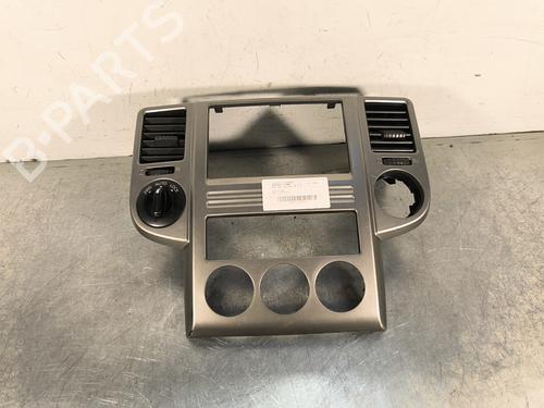 Air vent NISSAN X-TRAIL I (T30) 2.2 Di 4x4 | BP30105033I21