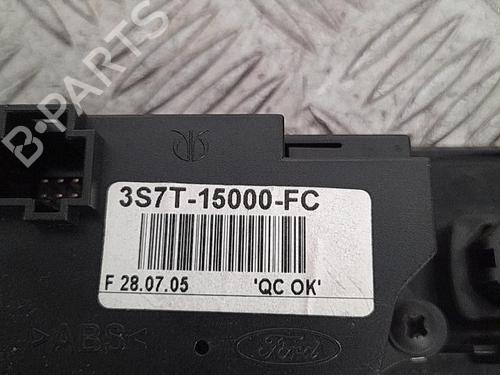 Used Display monitor FORD MONDEO III (B5Y) 2.0 TDCi (130 hp) 21723631