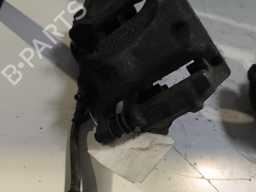 Used Right front brake caliper OPEL VIVARO A Van (X83) 1.9 DTI (F7) (101 hp) 24233088