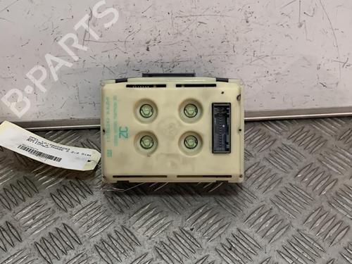 Used Display monitor OPEL ZAFIRA A MPV (T98) 2.2 DTI 16V (F75) (125 hp) 21701211