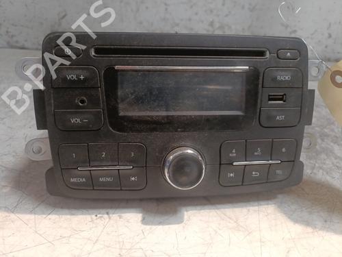 Used Radio DACIA DOKKER MPV (KE_) 1.6 LPG (83 hp) 28165099