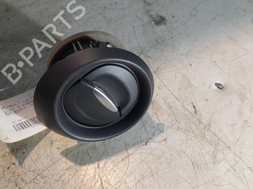 Used Air vent RENAULT CLIO IV (BH_) 1.5 dCi 75 (75 hp) 22421911