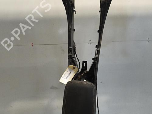 Armrest / Center console MERCEDES-BENZ A-CLASS (W176) A 200 CDI / d (176.008) | BP38188230I20 - Image 2