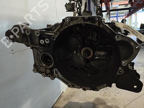 Used Gearbox Gearbox MITSUBISHI OUTLANDER II (CW_W) 2.2 DI-D 4WD (156 hp) 40492554 40492554