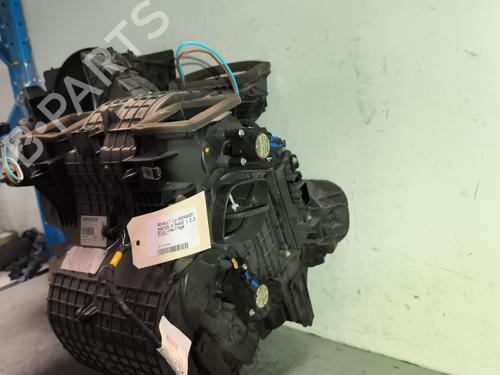 Used Heater matrix box Heater matrix box RENAULT MASTER III Van (FV) 2.3 dCi 145 FWD (FV0E, FV0F, FV0H, FV02, FV0M, FV0S,... (146 hp) 28354112 28354112
