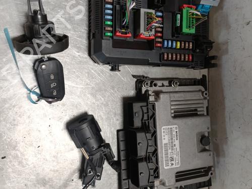 Used Electronic module Electronic module PEUGEOT 308 II (LB_, LP_, LW_, LH_, L3_) 1.6 HDi / BlueHDi 115 (115 hp) 28078300 28078300