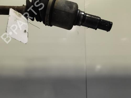 Used Right front driveshaft Right front driveshaft SUZUKI GRAND VITARA II (JT, TE, TD) 1.9 DDiS All-wheel Drive (JT419, TD44, JB419WD, JB419XD,... (129 hp) 24526617 24526617