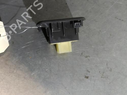 Used Right front window switch RENAULT KANGOO Express (FW0/1_) 1.5 dCi 90 (FW0G, FW05, FW08, FW11) (90 hp) 29081544