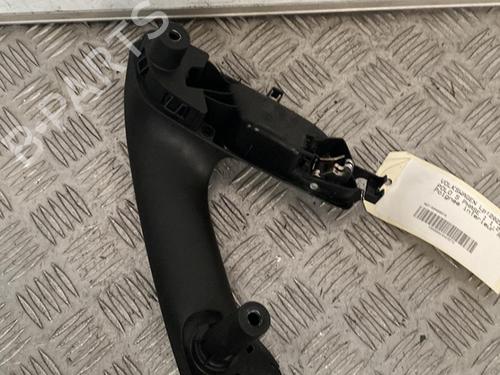 Used Front left interior door handle Front left interior door handle VW POLO V (6R1, 6C1) 1.2 (70 hp) 21695062 21695062
