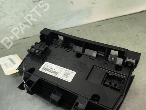 Used Climate control Climate control FIAT PUNTO EVO (199_) 1.3 D Multijet (199AXC1A, 199BXC1A, 199AXT1A, 199BXT1A) (75 hp) 30552940 30552940