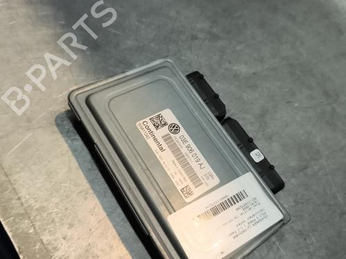 Used Engine control unit (ECU) VW POLO V (6R1, 6C1) 1.2 (70 hp) 31872227