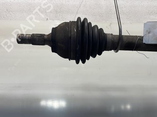 Used Right front driveshaft Right front driveshaft PEUGEOT 208 I (CA_, CC_) 1.6 HDi (114 hp) 24526416 24526416