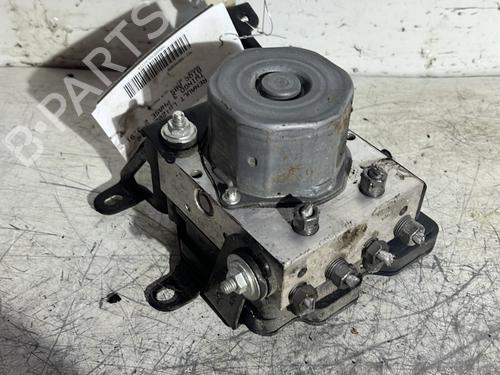 Used ABS pump ABS pump RENAULT TWINGO III (BCM_, BCA_) 0.9 TCe 95 (92 hp) 22789671 22789671