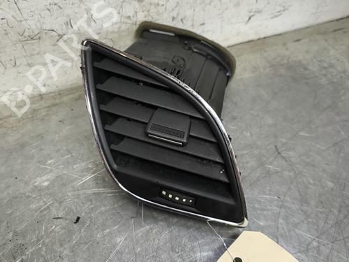 Used Air vent SEAT LEON (5F1) 1.2 TSI (105 hp) 33051701