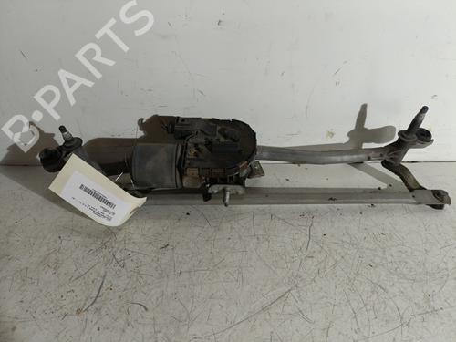 Used Front wiper motor AUDI A3 Sportback (8PA) 2.0 TDI 16V (140 hp) 24526791