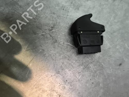 Used Right front window switch Right front window switch RENAULT KANGOO (KC0/1_) 1.9 dCi 4x4 (84 hp) 32994964 32994964