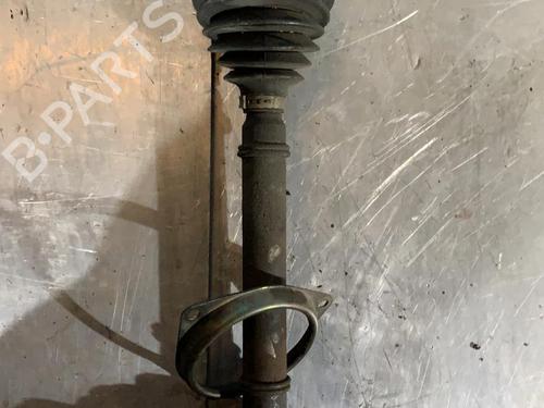 Used Left front driveshaft Left front driveshaft RENAULT 19 II (B/C53_) 1.9 dT (B/C53T) (90 hp) 21715494 21715494