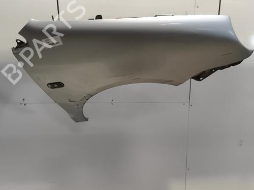 Used Right front fenders VW POLO (9N_, 9A_) 1.2 12V (64 hp) 26177302
