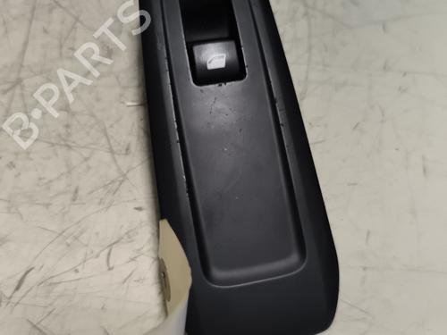 Used Right front window switch PEUGEOT 308 II (LB_, LP_, LW_, LH_, L3_) 1.2 THP 130 (131 hp) 25625051