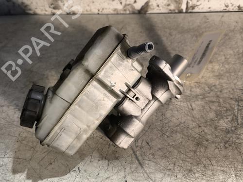 brake-master-cylinder-renault-captur-i-j5_-h5_-2013-30552707 main image
