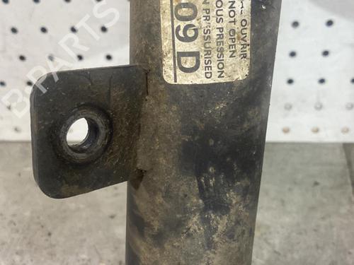 Used Right front shock absorber PEUGEOT 206 Hatchback (2A/C) 1.4 HDi eco 70 (68 hp) 21697815