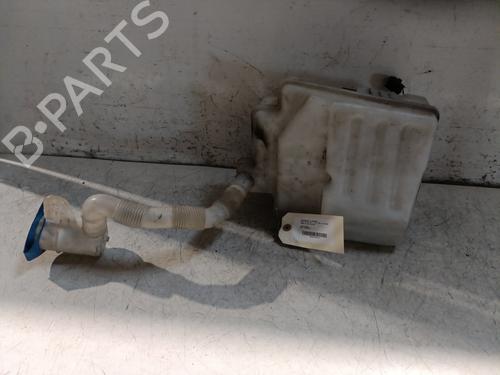 Used Windscreen washer tank VW GOLF VI (5K1) 2.0 TDI (110 hp) 26674866