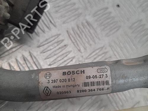 Used Front wiper motor RENAULT TWINGO II (CN0_) 1.5 dCi (CN0E) (64 hp) 21711554