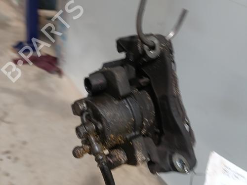 Used Left front brake caliper TOYOTA YARIS (_P13_) 1.5 (NSP131_) (112 hp) 28077800