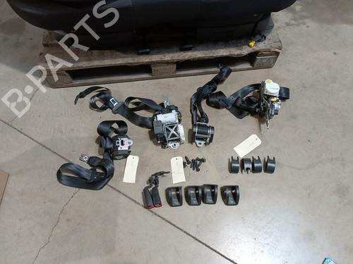 Used Seats set Seats set VW GOLF VII (5G1, BQ1, BE1, BE2) 1.6 TDI (105 hp) 29003549 29003549