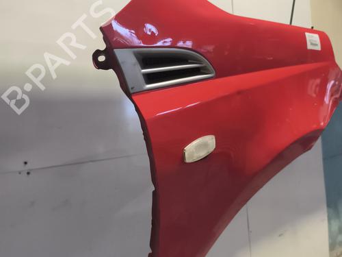 right-front-fenders-chevrolet-aveo-kalos-hatchback-t250-t255-2006-32720999 main image