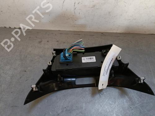 Used Climate control PEUGEOT 2008 I (CU_) 1.2 THP 110 / PureTech 110 (110 hp) 28444003