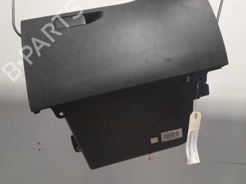 Used Glove box PEUGEOT 308 SW II (LC_, LJ_, LR_, LX_, L4_) 2.0 BlueHDi 150 (150 hp) 22789618
