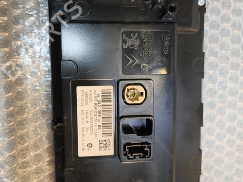 Used Display monitor Display monitor PEUGEOT 308 II (LB_, LP_, LW_, LH_, L3_) 1.6 HDi 100 (99 hp) 31363682 31363682