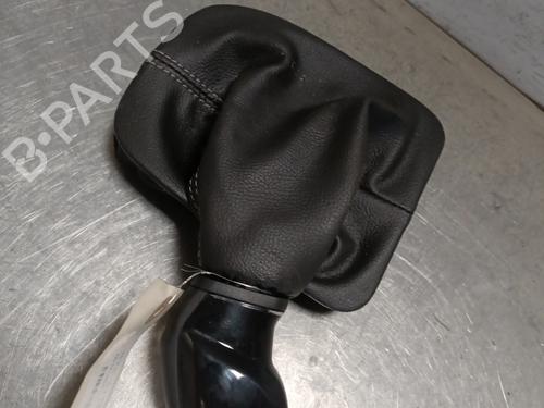 Used Shift knob Shift knob CITROËN C3 III (SX) 1.2 PureTech 82 (83 hp) 28165799 28165799