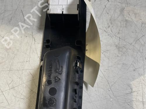 Left front window switch PEUGEOT EXPERT Van (V_) 2.0 BlueHDi 120 | BP24346384I27 