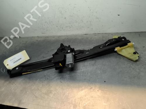 rudehejsemekanisme-hjre-foran-citroen-spacetourer-bus-v_-2016-31331133 main image