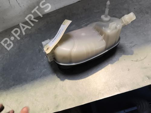 Used Expansion tank MERCEDES-BENZ A-CLASS (W176) A 200 CDI / d (176.008) (136 hp) 29351223