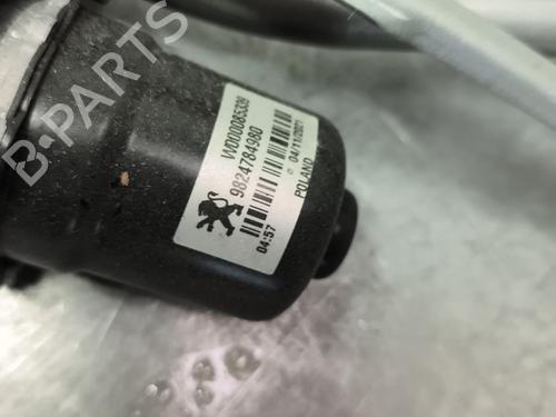 Used Front wiper motor Front wiper motor PEUGEOT 208 II (UB_, UP_, UW_, UJ_) 1.2 PureTech 100 (101 hp) 32995279 32995279
